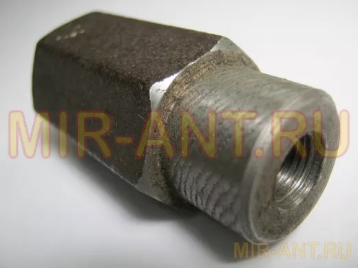 Переходник для датчика давления ; внутренняя резьба М20х1,5мм, внутренняя М10х1