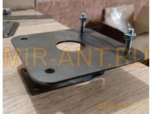 Кронштейн 109х109мм для торгового оборудования на профиля шириной 25...26мм 